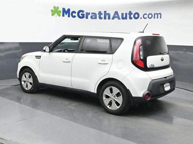 Photo of 2016 Clear White Kia Soul