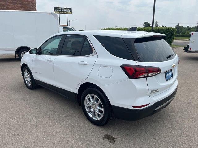 Photo of 2023 Summit White Chevrolet Equinox