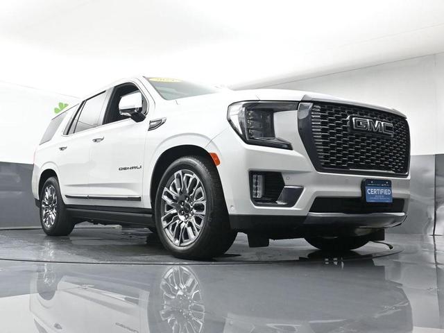 Photo of 2024 White Frost Tri-Coat GMC Yukon
