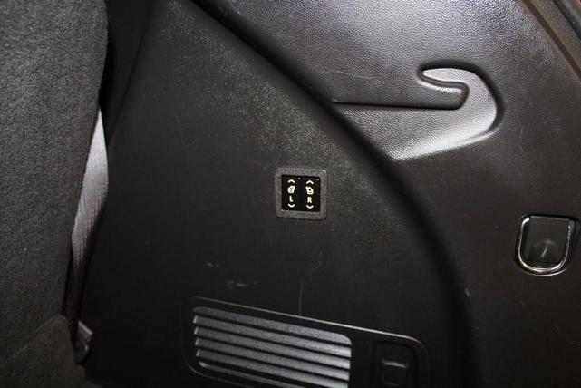 Photo of 2022 Summit White Buick Enclave
