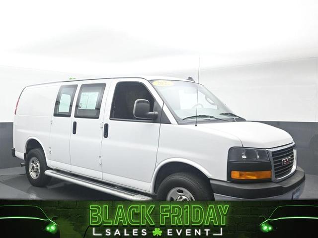 2022 GMC Savana 2500