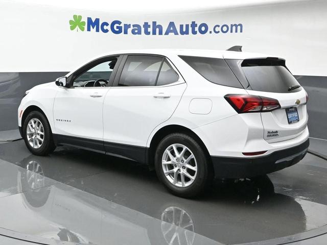 Photo of 2023 Summit White Chevrolet Equinox