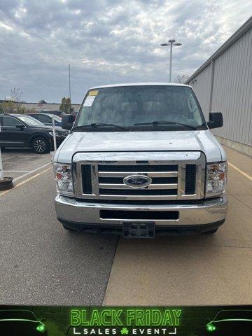 2013 Ford E350 Super Duty