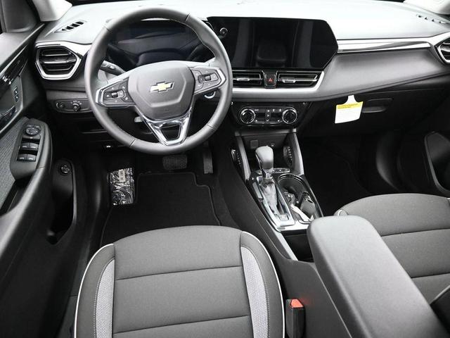 Photo of 2026 Sterling Gray Metallic Chevrolet Trailblazer