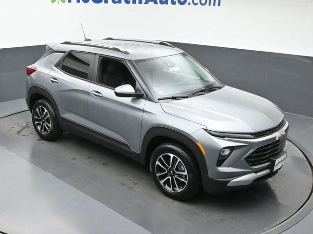 Photo of 2026 Sterling Gray Metallic Chevrolet Trailblazer