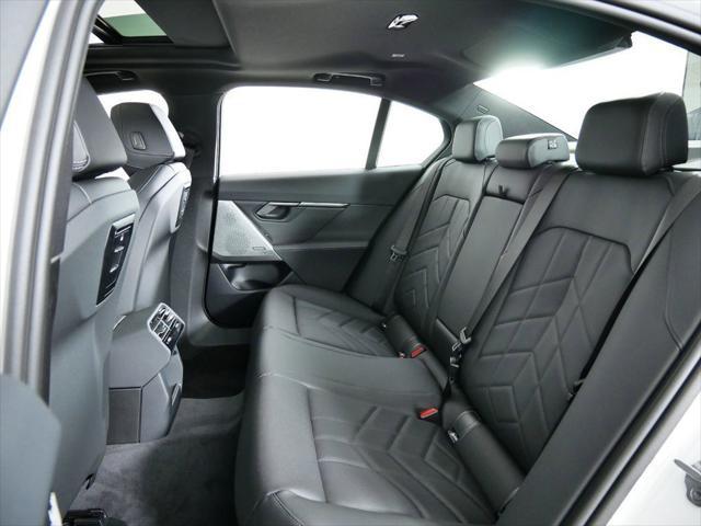 Photo of 2024 Mineral White Metallic BMW 530