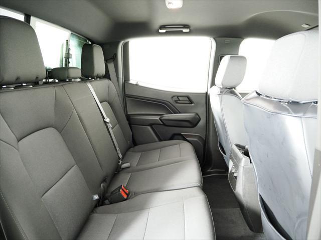 Photo of 2024 Summit White Chevrolet Colorado