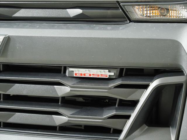 Photo of 2024 Summit White Chevrolet Colorado
