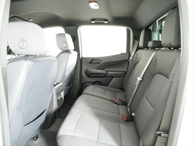 Photo of 2024 Summit White Chevrolet Colorado