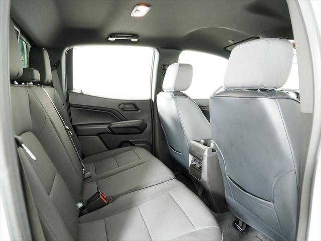 Photo of 2024 Summit White Chevrolet Colorado