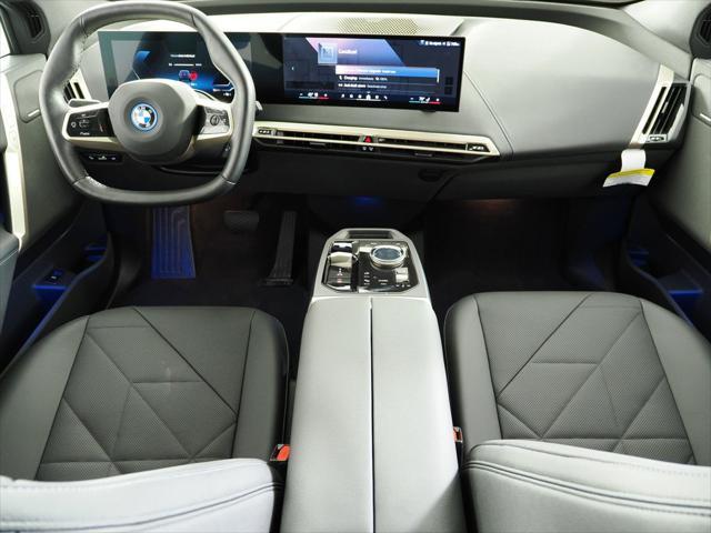 Photo of 2025 Black Sapphire Metallic BMW iX