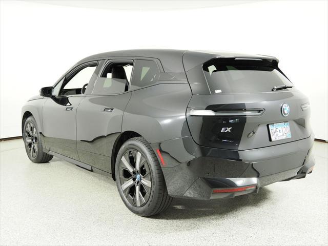 Photo of 2025 Black Sapphire Metallic BMW iX