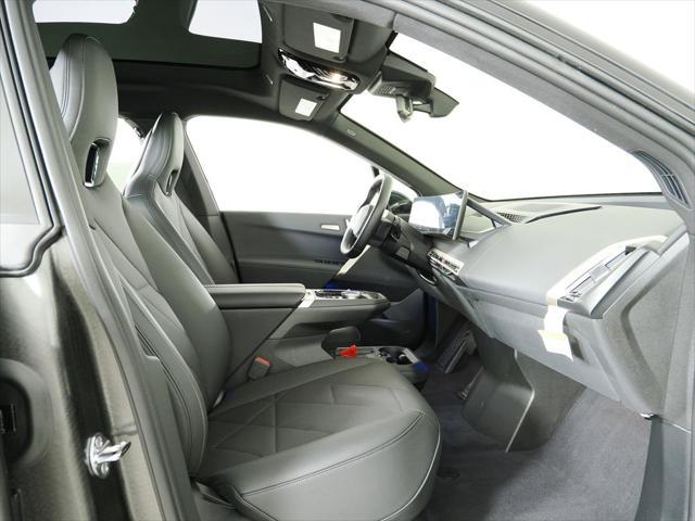 Photo of 2025 Black Sapphire Metallic BMW iX