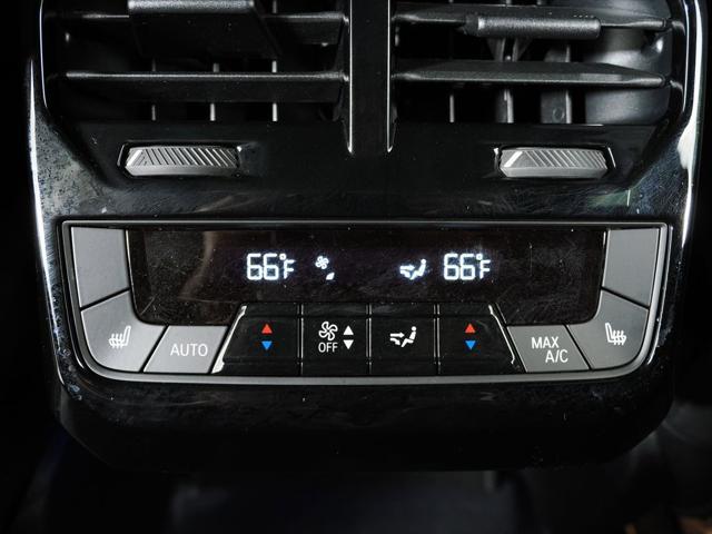 Photo of 2025 Black Sapphire Metallic BMW iX