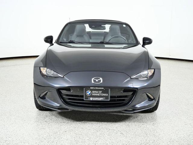 Photo of 2019 Jet Black Mica Mazda MX-5 Miata RF