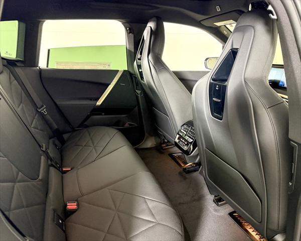 Photo of 2025 Dark Graphite Metallic BMW iX