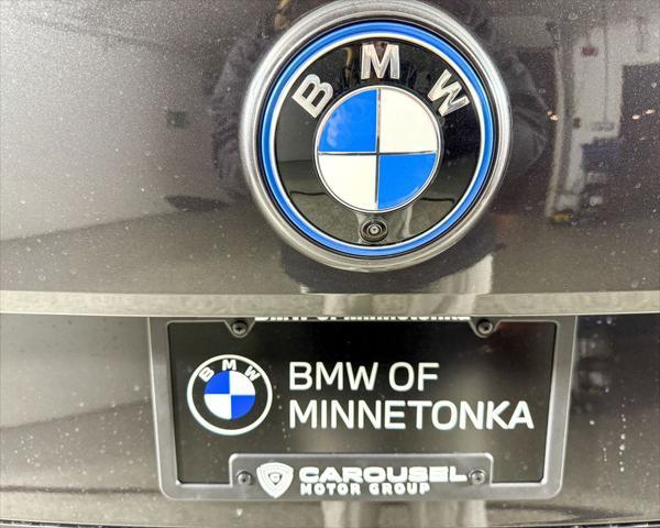 Photo of 2025 Dark Graphite Metallic BMW iX