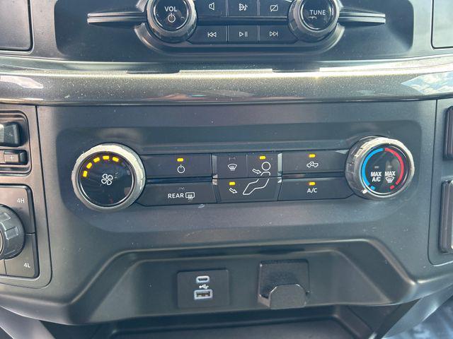 Photo of 2022 Agate Black Metallic Ford F-150