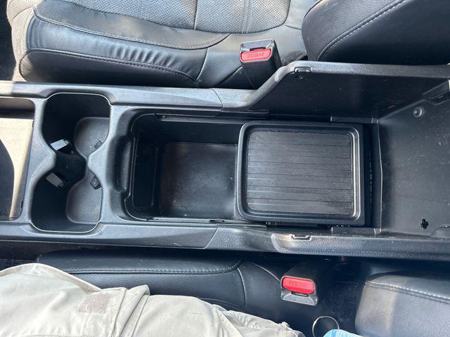Photo of 2021 Obsidian Blue Pearl Honda CR-V