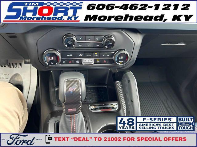 Photo of 2024 Shadow Black Ford Bronco