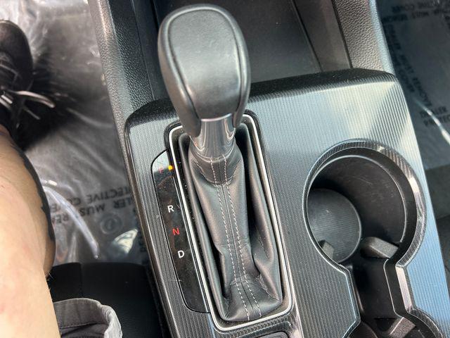 Photo of 2024 Platinum White Pearl Honda Civic