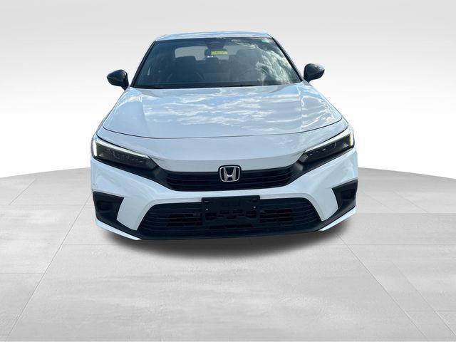 Photo of 2024 Platinum White Pearl Honda Civic
