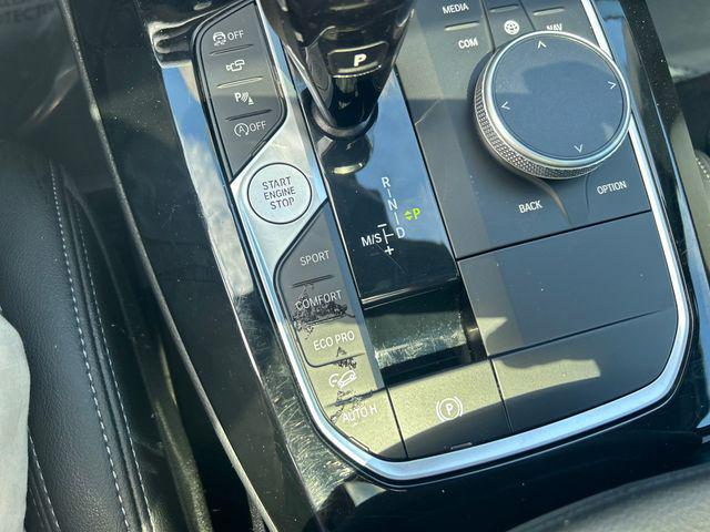 Photo of 2024 Black Sapphire Metallic BMW X4