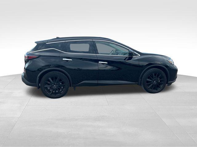 Photo of 2024 Super Black Nissan Murano
