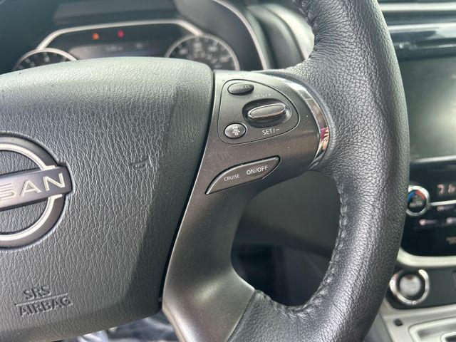 Photo of 2024 Super Black Nissan Murano