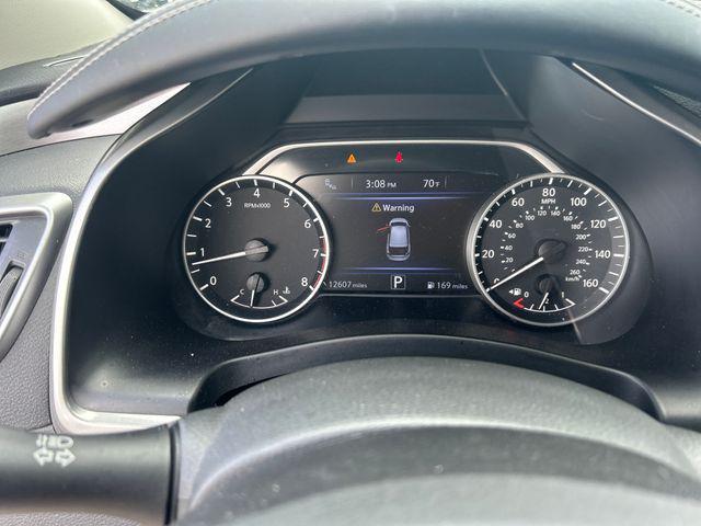 Photo of 2024 Super Black Nissan Murano