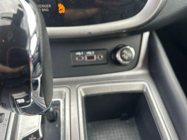 Photo of 2024 Super Black Nissan Murano