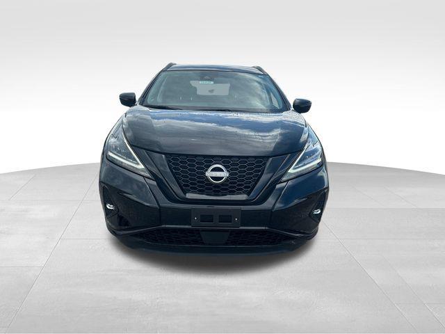 Photo of 2024 Super Black Nissan Murano