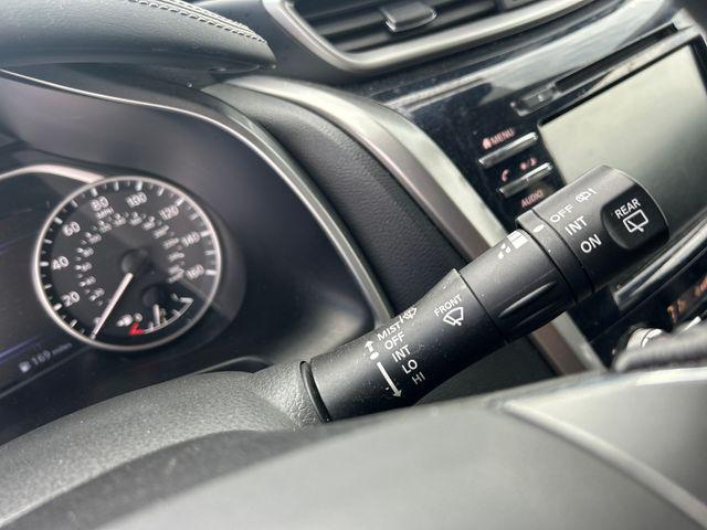 Photo of 2024 Super Black Nissan Murano