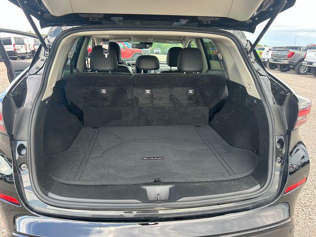 Photo of 2024 Super Black Nissan Murano