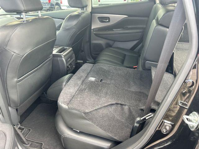 Photo of 2024 Super Black Nissan Murano
