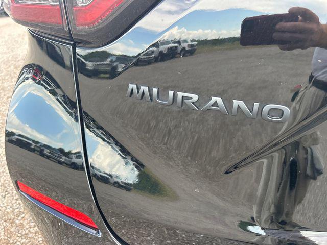 Photo of 2024 Super Black Nissan Murano