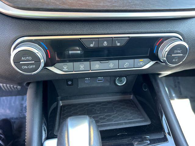 Photo of 2023 Brilliant Silver Metallic Nissan Altima