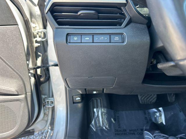 Photo of 2023 Brilliant Silver Metallic Nissan Altima