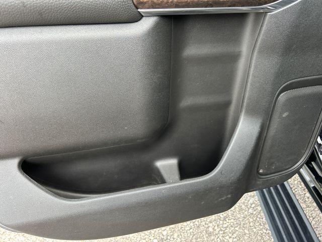 Photo of 2021 Onyx Black GMC Sierra 2500