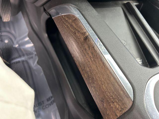 Photo of 2021 Onyx Black GMC Sierra 2500