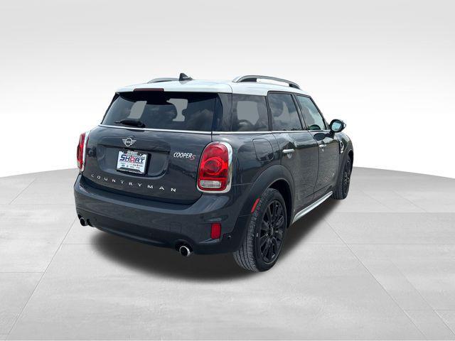 Photo of 2019 Gray Metallic MINI Countryman