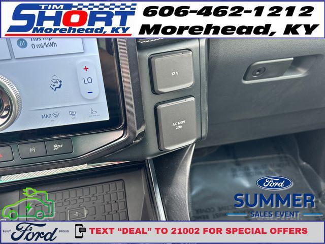 Photo of 2025 Star White Metallic Tri-Coat Ford F-150 Lightning