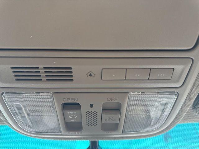 Photo of 2012 Dark Cherry Pearl II Honda Odyssey