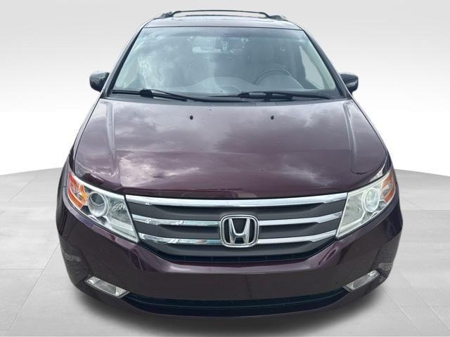 Photo of 2012 Dark Cherry Pearl II Honda Odyssey