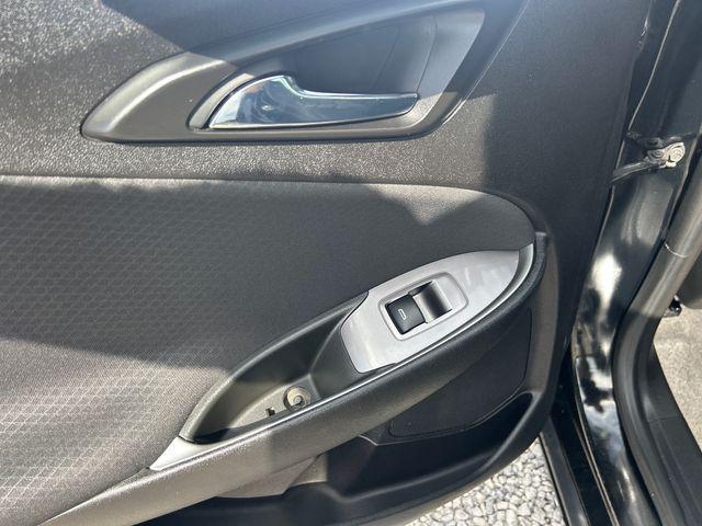 Photo of 2022 Mosaic Black Metallic Chevrolet Malibu