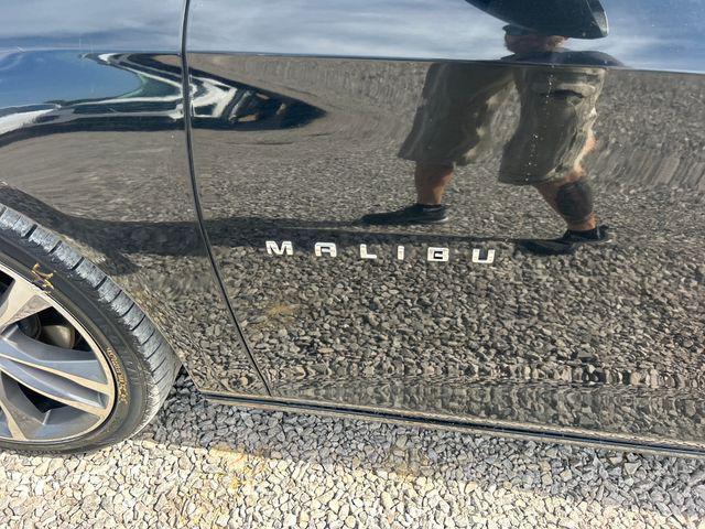 Photo of 2022 Mosaic Black Metallic Chevrolet Malibu