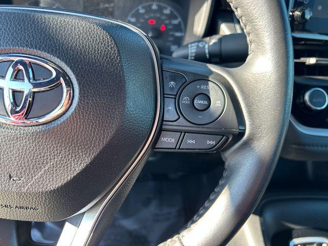 Photo of 2024 White Toyota Corolla