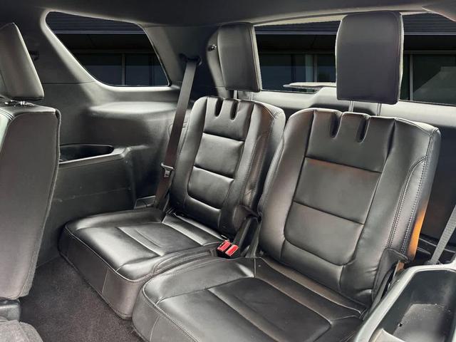Photo of 2019 Ruby Red Metallic Tinted Clearcoat Ford Explorer