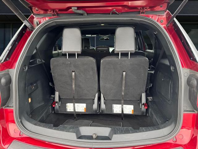 Photo of 2019 Ruby Red Metallic Tinted Clearcoat Ford Explorer