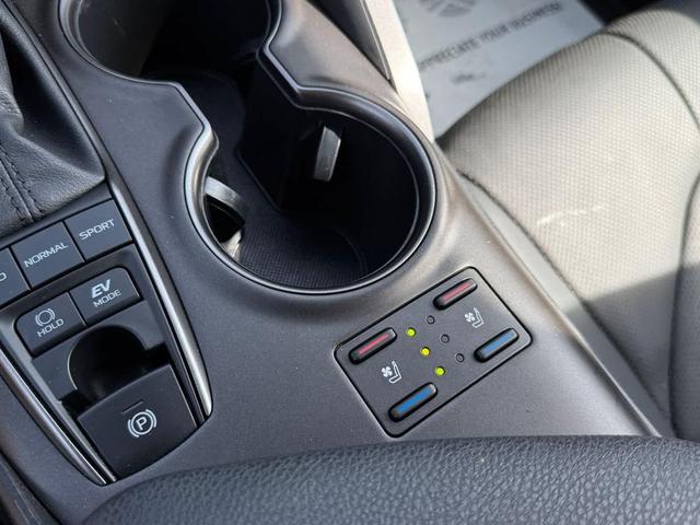 Photo of 2023 Wind Chill Pearl Toyota Camry
